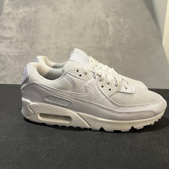 Nike Air Max 90 Shoes Mens Size 8.5 Triple White Running CN8490-100 Sneakers - Picture 1 of 10